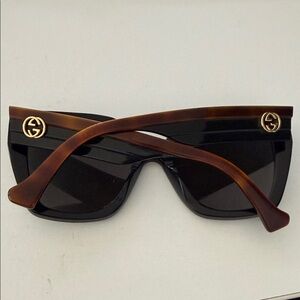 Gucci Black Sunglasses with Brown Accents